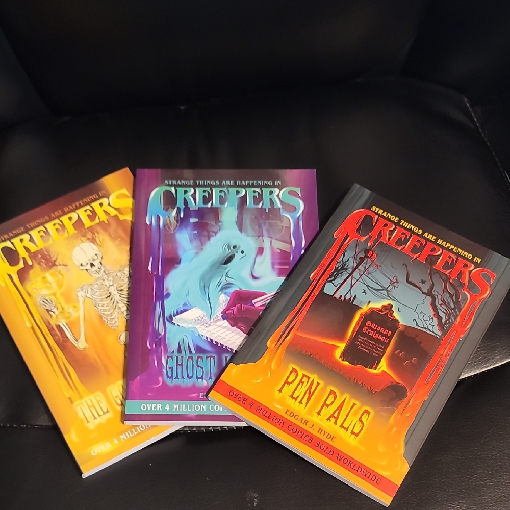 Mystery Book Set Of 3